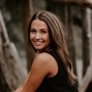 Meet your Posher, Sydnee